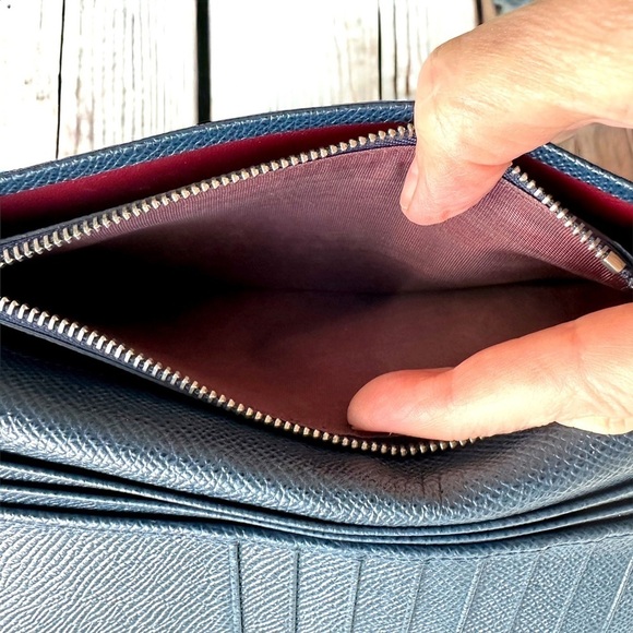 Bulgari Bvlgari B Zero 1 Blue Pebbled Bifold Long Wallet EXCELLENT - Picture 10 of 11